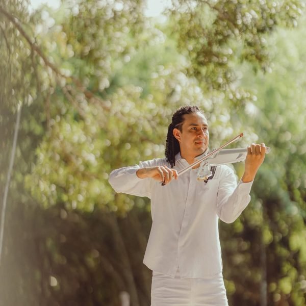 Violinista para Bodas y Eventos Exclusivos en República Dominicana